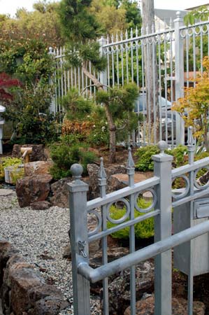 GardenTour001